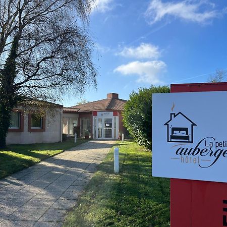 Hotel La Petite Auberge Chambretaud Zewnętrze zdjęcie