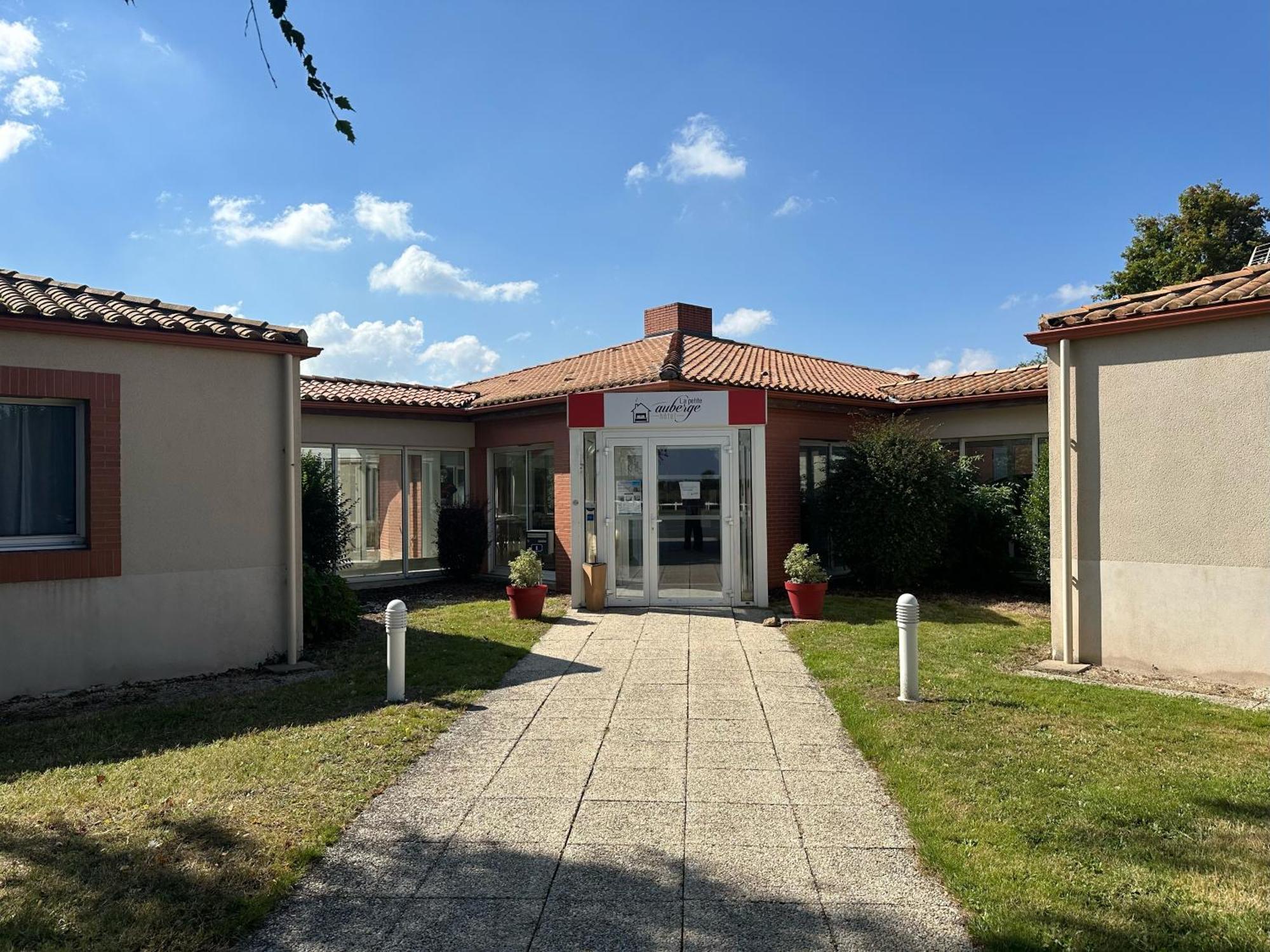 Hotel La Petite Auberge Chambretaud Zewnętrze zdjęcie