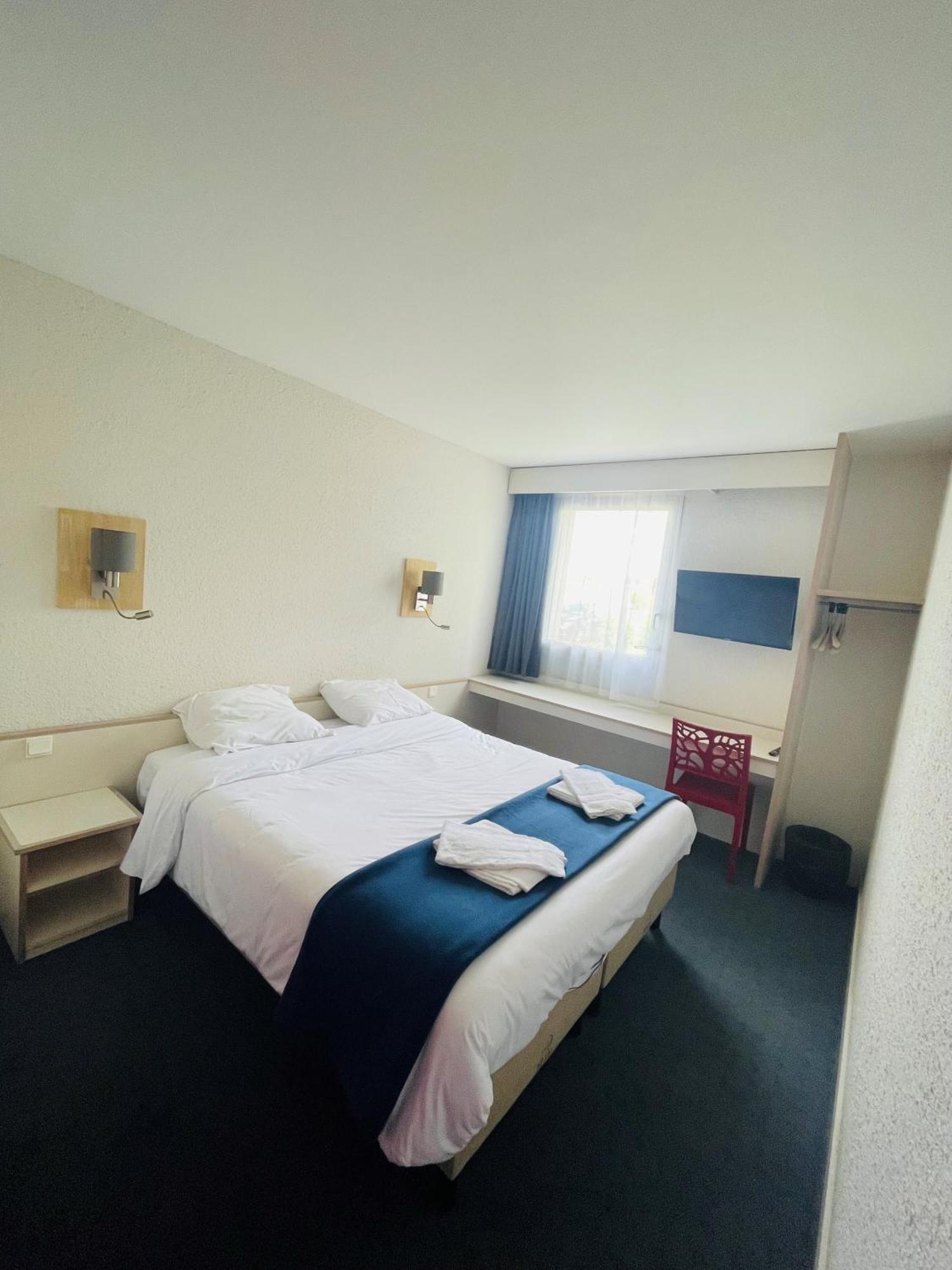 Hotel La Petite Auberge Chambretaud Zewnętrze zdjęcie